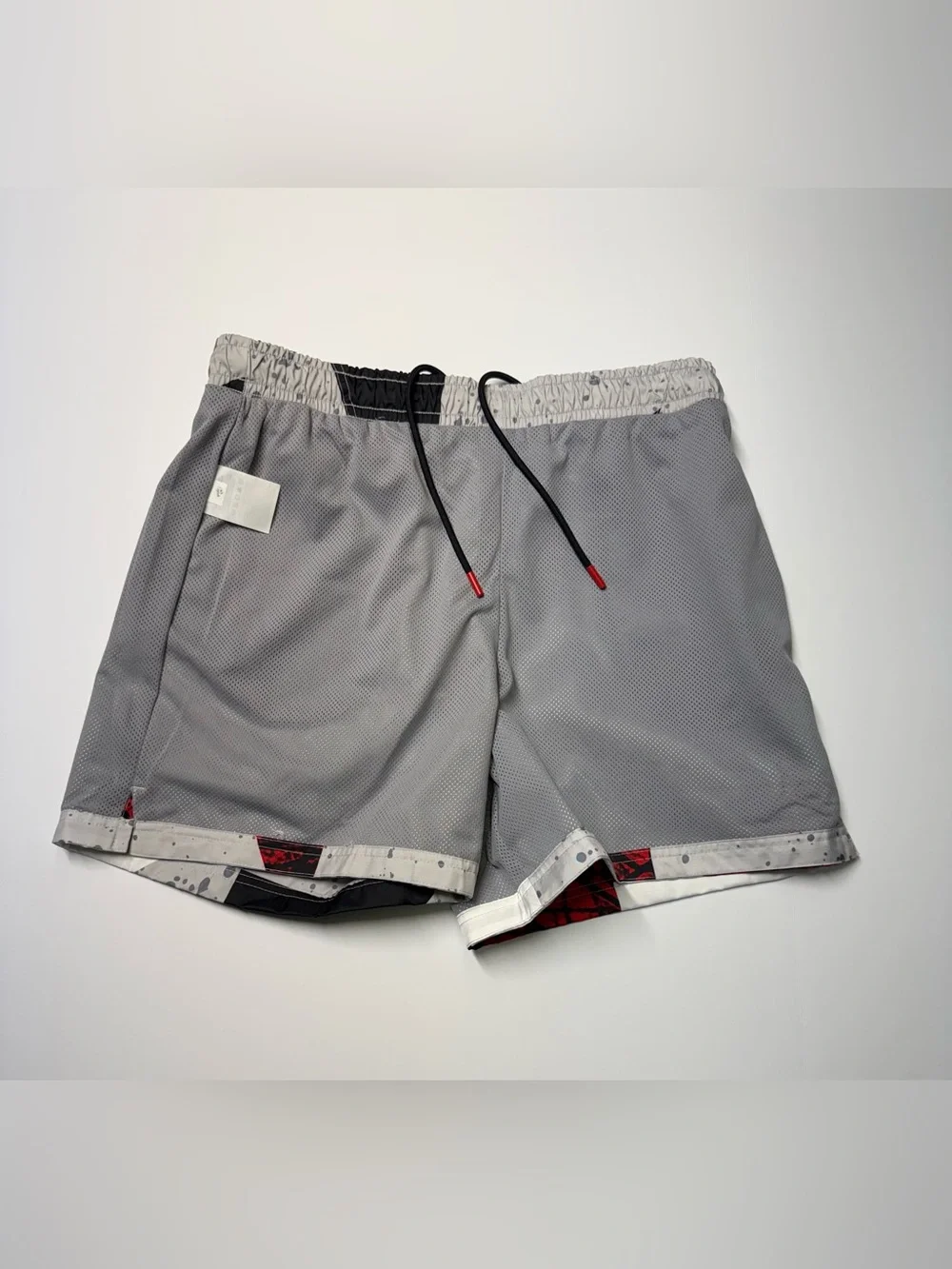 Jordan Essentials Poolside Shorts Men’s Size L Cement Grey- Red IB8818-011 NWT